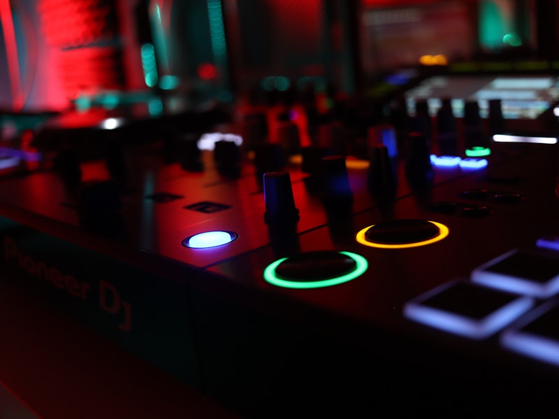 Console Lounge